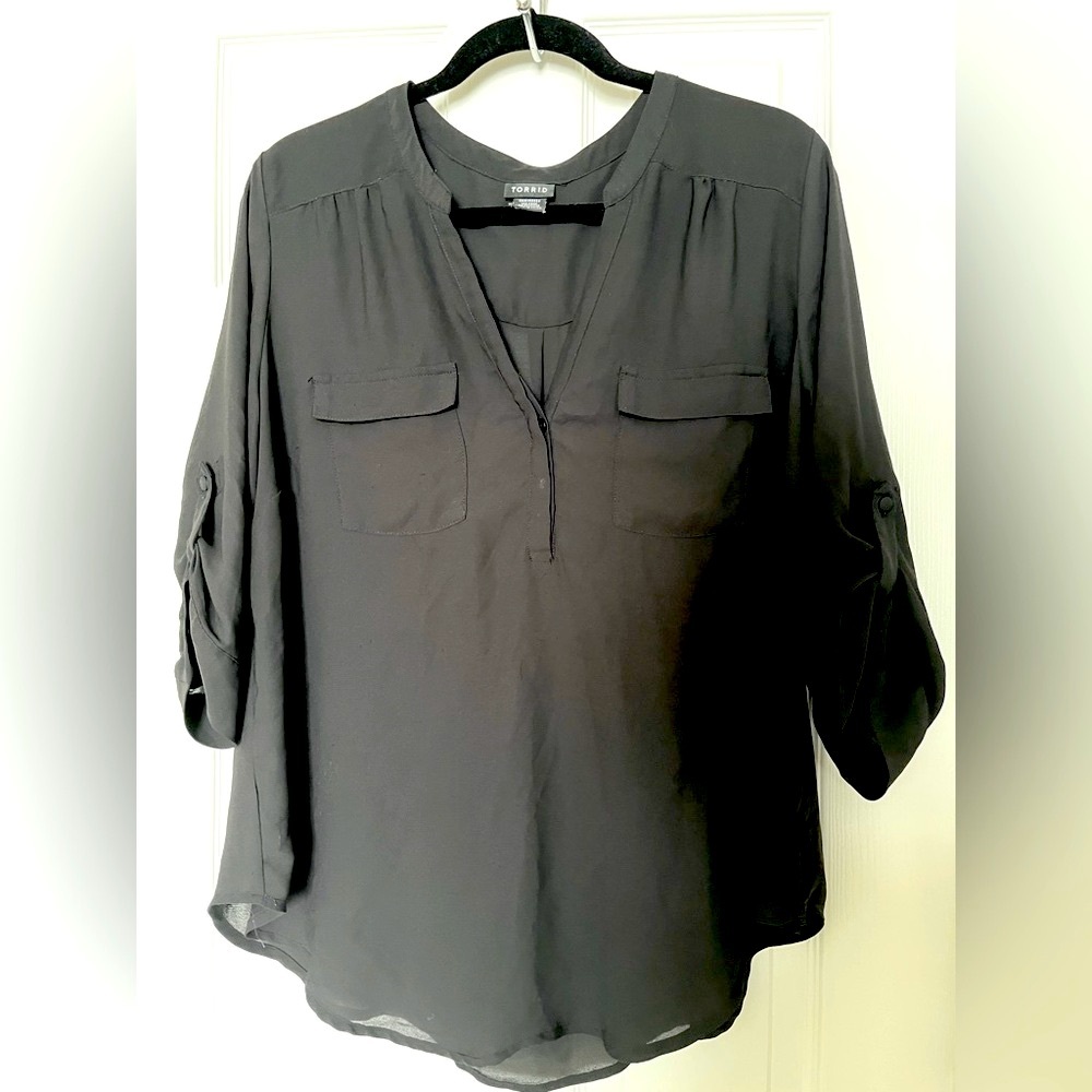 Torrid Harper Black 3/4 Sleeve Pullover Blouse Size 1X